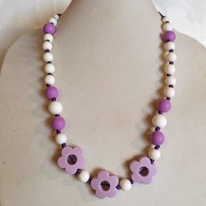 Silicone teething necklace with purple flowers